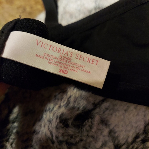 Victoria's Secret Plaid Push Up Bra SOLD!!!DO NOT PURCHASE!!!! - Picture 7 of 13